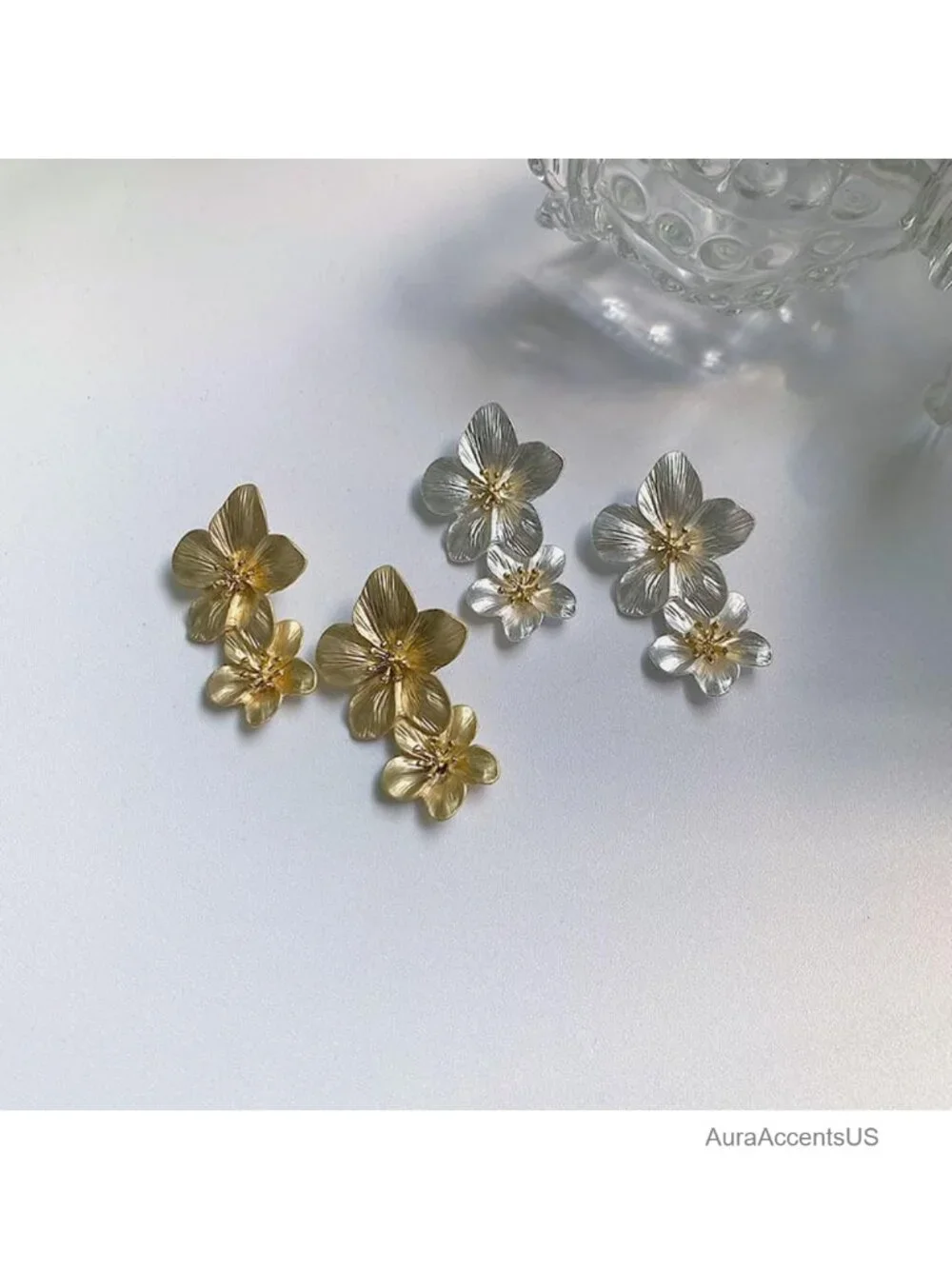 Chunky Ginkgo Leaf Drop Dangle Earrings for Women Statement Floral Jewelry Alloy